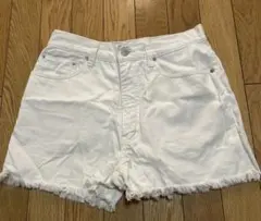 ホワイトフリンジヘム ショートパンツ