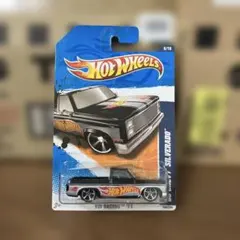 ホットウィール　83 CHEVY SILVERADO RACE TEAM 黒