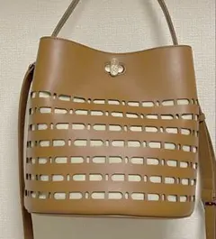 FURLA バッグ　ダナエ　バケットのサムネイル