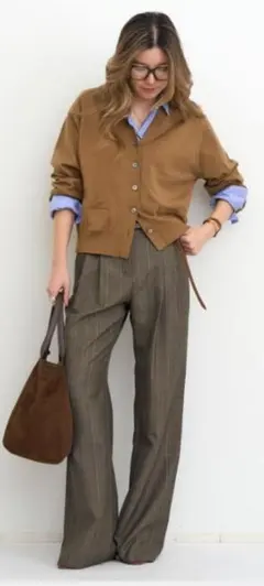 L'Appartement 　BASIC V-NECK CARDIGANのサムネイル