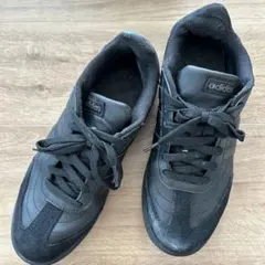 adidas ブラック スニーカー　26センチ