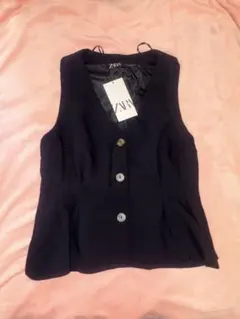 ZARA ブラック ベスト 未使用タグ付き