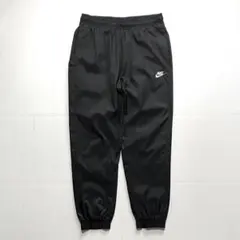 NIKE ウーブンコア トラックパンツ　ブラック　Ｍ　ナイロンウインドブレーカー