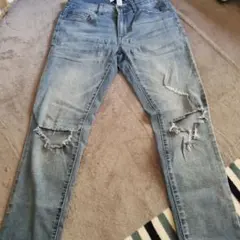 ⑪FOREVER21 ジーンズ　29