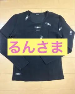 インゲボルグ 黒の長袖Tシャツ 装飾あり