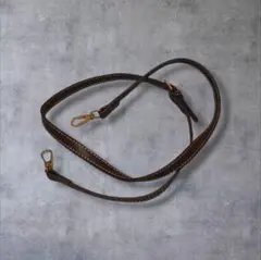 ショルダーストラップ