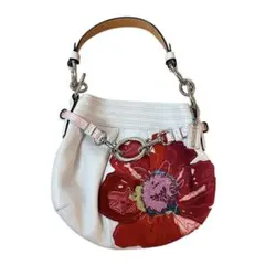 coach レア♡花装飾付きホワイトレザーバッグ