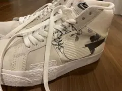 Nike SB ZOOM Blazer MID ナイキスニーカー