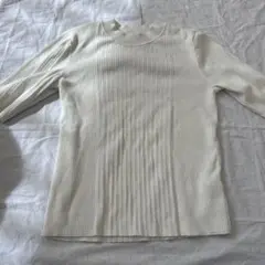 GU リブ編み ホワイト 五分袖 トップス