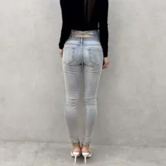 ハイウエストクロススキニーデニムパンツ　ライトブルー