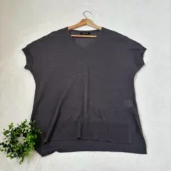 ［LAUTREAMONT］VネックTシャツ(M)/麻使用✨ シンプルのサムネイル