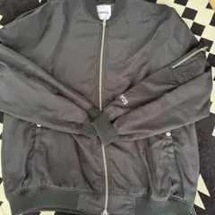 プニュズ　レディースジャンバー　サイズ3