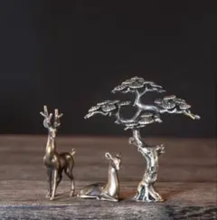 鹿と松の木ミニチュア置物 風景装飾