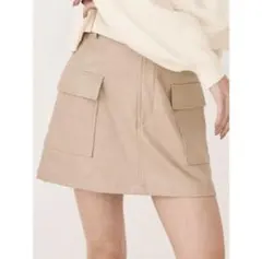 ベージュ ポケット付き ミニスカートのサムネイル