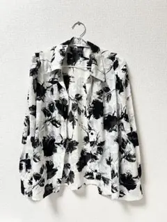 長袖 ブラウス 透け感あり シースルー モノクロ 花柄のサムネイル