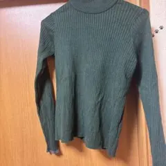 ダークグリーン タートルネックセーター M