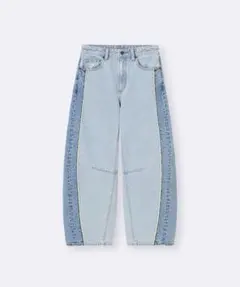 タイムセール‼️【GU】2トーンバレルレッグジーンズ Mサイズ