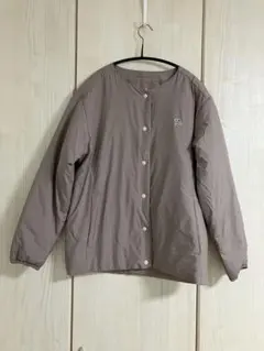 アーノルドパーマー中綿ノーカラーライトジャケット(ライトブラウン)M