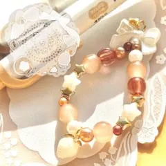 パールといちごのプティガトーストラップ(ホワイトいちごのチョコケーキ)