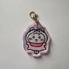 ちいかわ　犬張り子になっちゃったアクリルチャーム