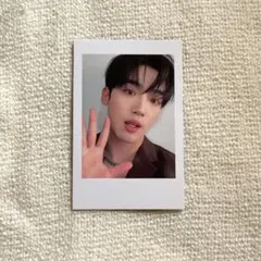 キムヨハン 「Illusion」Dramatic ver.  ポラロイド 4