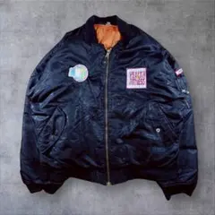 ボンバージャケットMA-1フライトジャケットワッペンミリタリージャケットA17