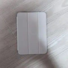 アップル純正 ipad mini Smart Folio 新型、第6世代向け