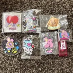 BT21 アクリルキーホルダー 7個セット