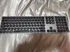 Satechi アルミニウムワイヤレスキーボード ST-AMBK ブラック