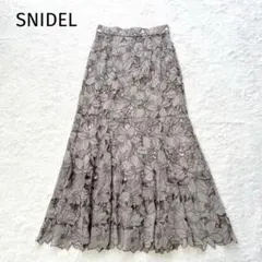 美品 SNIDEL カッティングレーススカート 刺繍 フレア マーメイド M
