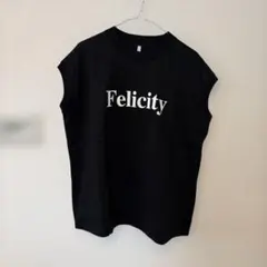 新品‼️ブラック Tシャツ