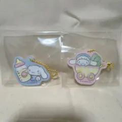 シナモロール　アクリルキーホルダー　サンリオ