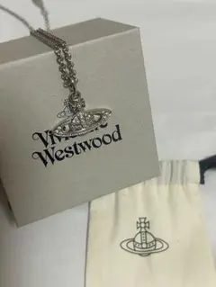 Vivienne Westwood ネックレス