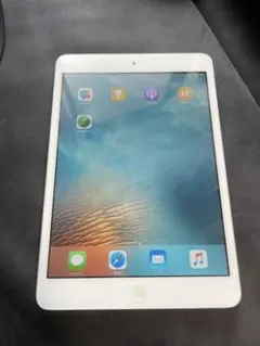 りく様Apple iPad 7.9インチ シルバー 本体のみA1455