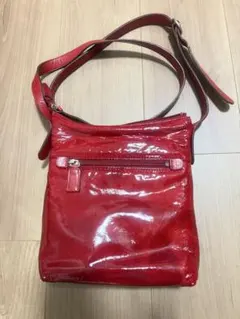 新品✨michiamo ミキアモ　レザー　ショルダーバック　赤