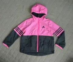 adidas ウインドブレーカー　フード付きジャンパー アディダス ピンク黒