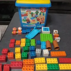 アンパンマン ブロックラボ　たのしいアンパンマンタウンバケツ