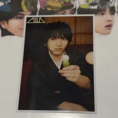 のぞいてみるく？展 生誕生写真過去セット 吉田仁人