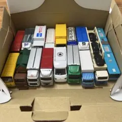 トミカまとめ売り　16台
