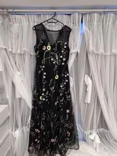 ドルチェアンドガッバーナ　花柄レーススリップドレス ドルチェアンドガッバーナ 花柄レーススリップドレス - メルカリ
