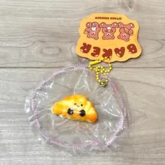 新品 スクイーズ　クロワッサン　チャーム トレンド