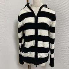 パーカー　モコモコ