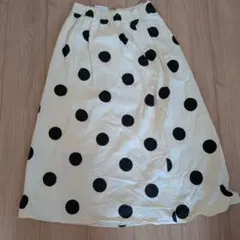 VIA MODA 水玉模様 フレアスカート