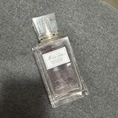 ミスディオール シルキーボディミスト100ml