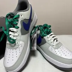 30cm 新品 ナイキ　エア　フォース　1 '07 LV8 FD2592-001