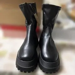 【SVEC】黒 レザー ショートブーツ 厚底