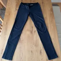 レギンスパンツ