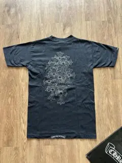 クロムハーツ Tシャツ セメタリークロスOLD 未着用 美品 黒Sのサムネイル