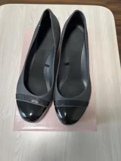 レア✨上品　クロックス　レディース　パンプス　黒　W7サイズ　雨の日の通勤にのサムネイル