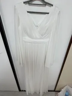 ロングドレス　ホワイト